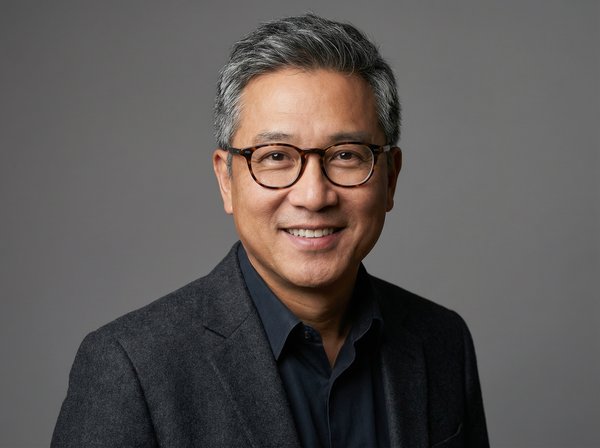 偷拍影视导演陈志远